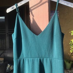 New Lulu’s Medium emerald bridesmaid dress